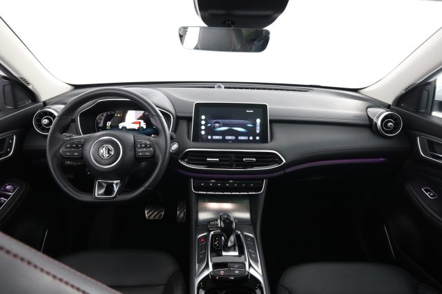 MG EHS Plug-in Hybrid Luxury - foto 4 di 4
