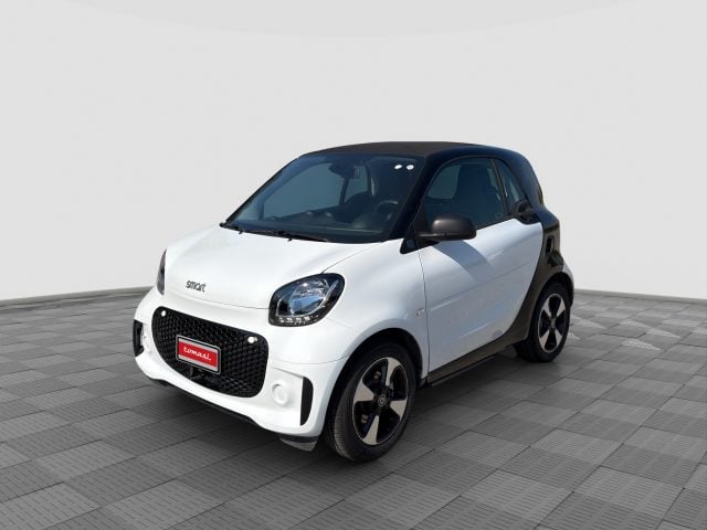 smart forTwo fortwo EQ passion, del 2021, 60.728 km, in vendita a Milano (MI)