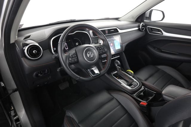 MG ZS ZS 1.0T-GDI aut. Luxury, del 2024, 19.889 km, in vendita a Milano (MI)