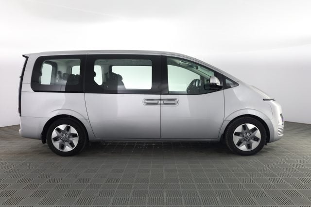 Hyundai STARIA Staria 2.2 AT 2WD 9 posti Wagon - foto 3 di 4