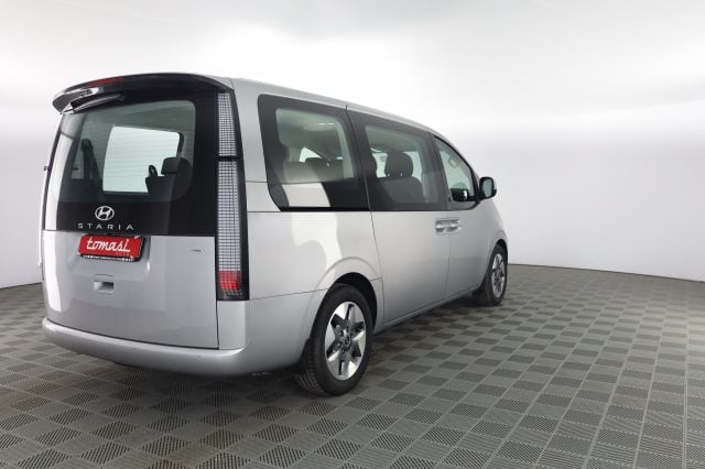 Hyundai STARIA Staria 2.2 AT 2WD 9 posti Wagon - foto 4 di 4