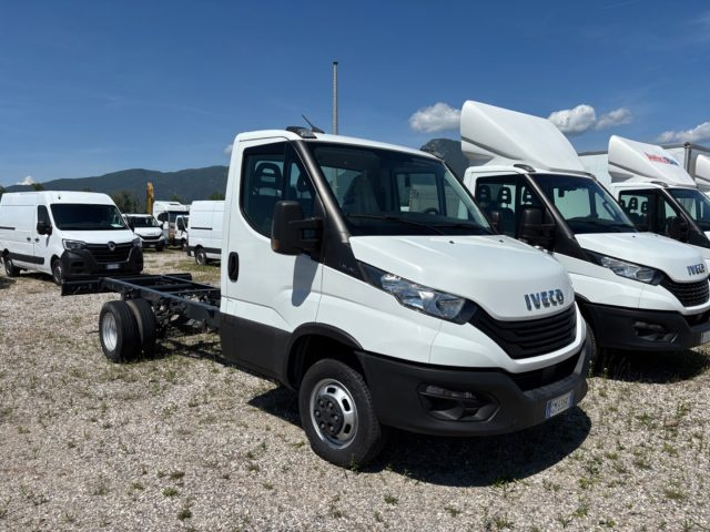 Iveco Daily 35C16 TELAIO usato a GEMONA DEL FRIULI
