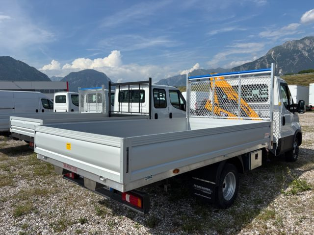 Iveco Daily 35C16 BTor 2.3 gru + cassone fisso - foto 3 di 4