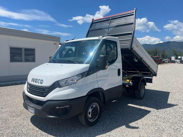 Iveco Daily 35C16 BTor 2.3 ribaltabile trilaterale usato a GEMONA DEL FRIULI