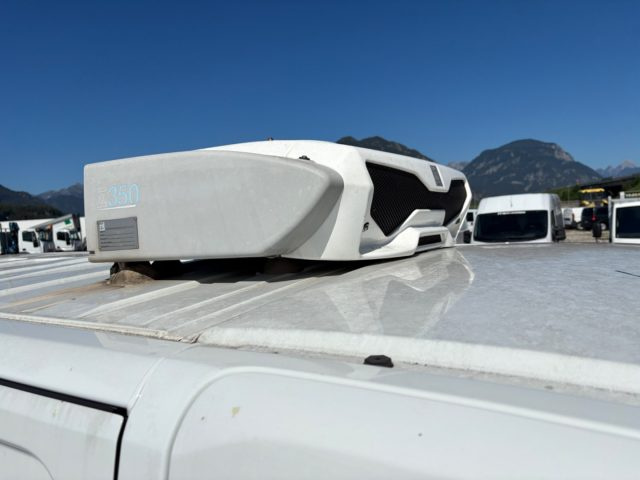 Renault Trafic T27 2.0 dCi 120CV PC-TN FRIGO, del 2021, 139.364 km, in vendita a Gemona Del Friuli (UD)