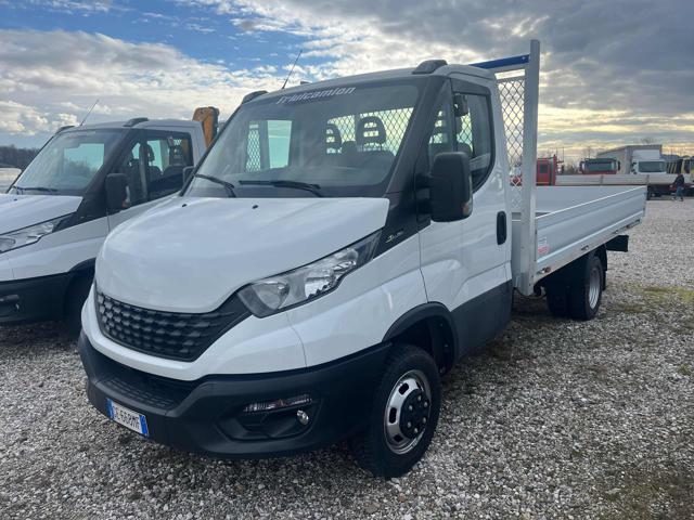 Iveco Daily 35C16 CASSONE FISSO usato a GEMONA DEL FRIULI