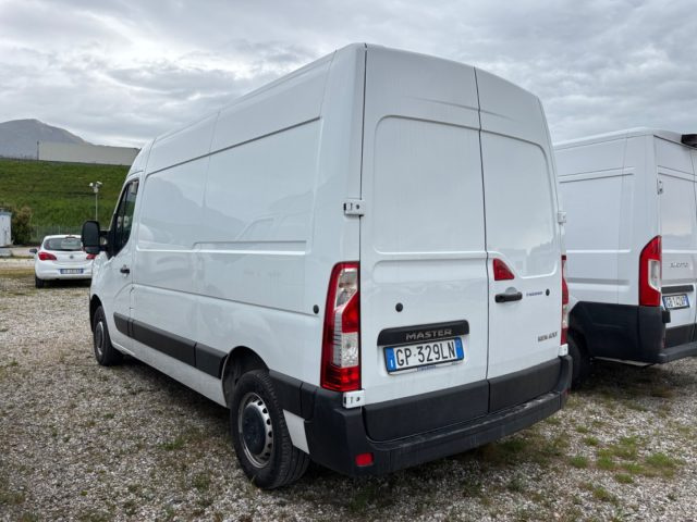 Renault Master T35 2.3 dCi 135 PM-TM Furgone - foto 3 di 4