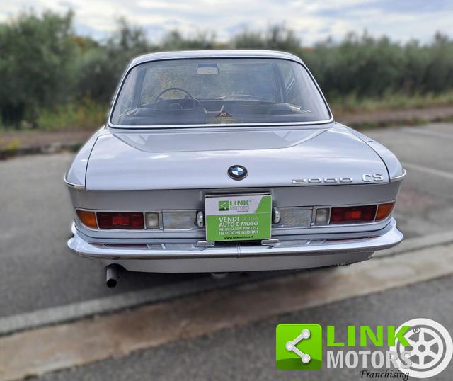 BMW 2000 CS . - foto 4 di 4