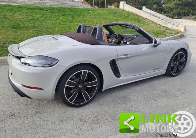 Porsche 718 Spyder IN ARRIVO - foto 4 di 4
