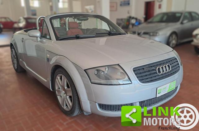 Audi TT 1.8 T 225CV CABRIO - foto 3 di 4