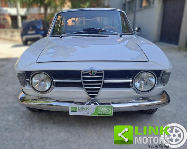 Alfa Romeo GT Junior 1300 scalino - foto 2 di 4