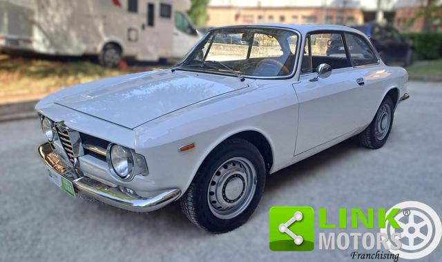 Alfa Romeo GT Junior 1300 scalino d'epoca a ANCONA