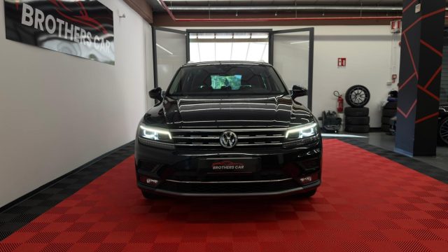 Volkswagen Tiguan 2.0 TDI DSG 4MOTION Tagliandi ufficiali VW - foto 2 di 4