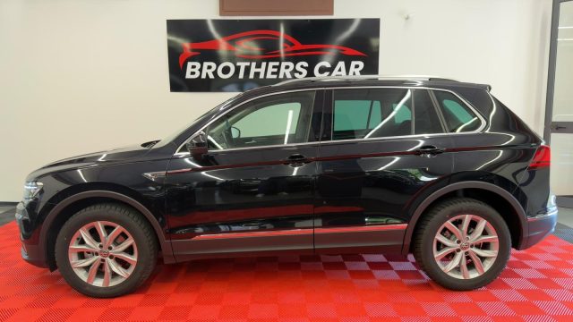 Volkswagen Tiguan 2.0 TDI DSG 4MOTION Tagliandi ufficiali VW - foto 4 di 4