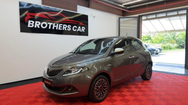Lancia Ypsilon 1.0 5 porte S&S Hybrid ALBERTA FERRETTI usato a ALBISOLA SUPERIORE