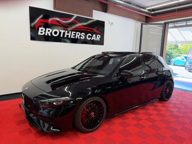 Mercedes-Benz A 35 AMG 4Matic GUSCI - MULTIBEAM - PACK LUCI - TETTO, del 2023, 29.800 km, in vendita a Albisola Superiore (SV)