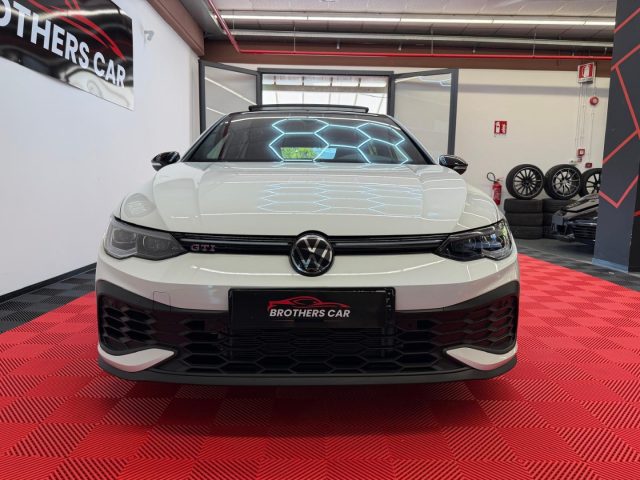 Volkswagen Golf GTI CLUBSPORT AKRAPOVIC TETTO MATRIX - foto 3 di 4