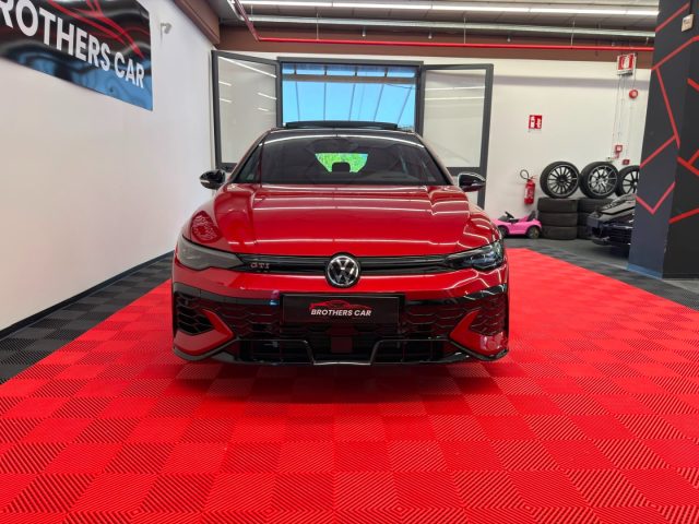 Volkswagen Golf GTI 2.0 TSI DSG 8.5 CLUBSPORT AKRAPOVIC TETTO - foto 2 di 4
