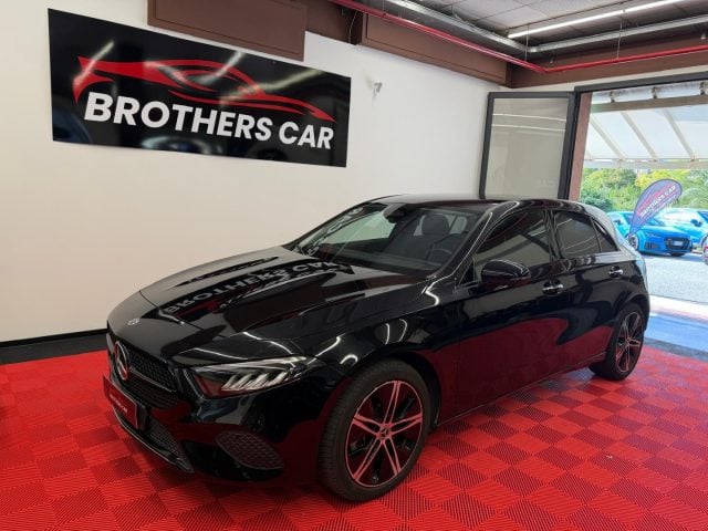 Mercedes-Benz A 250 e hybrid EQ Progressive Advanced Plus, del 2023, 33.000 km, in vendita a Albisola Superiore (SV)