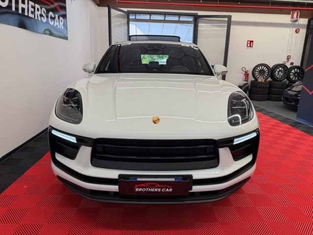 Porsche Macan 2.0 TETTO - CHRONO -21'' - foto 2 di 4