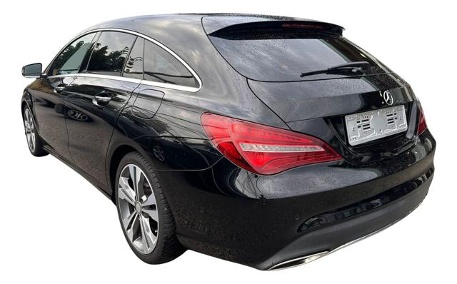 Mercedes-Benz CLA 200 S.W. Premium Automatica - foto 3 di 4
