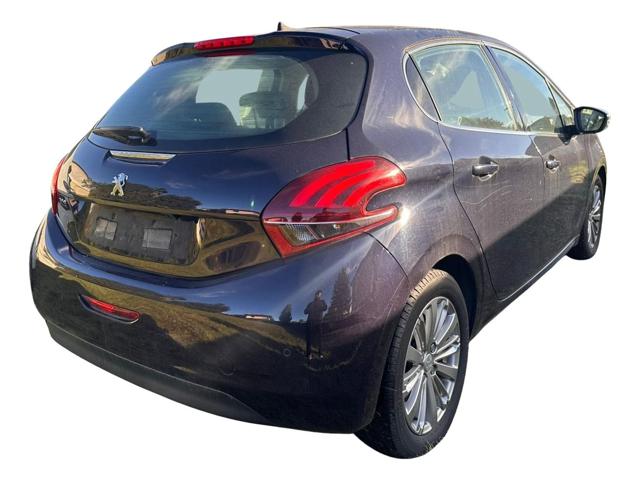 Peugeot 208 1� serie PureTech 82 5 porte Allure - foto 4 di 4