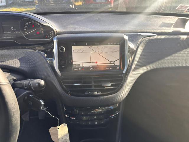 Peugeot 208 1� serie PureTech 82 5 porte Allure usato a ERACLEA