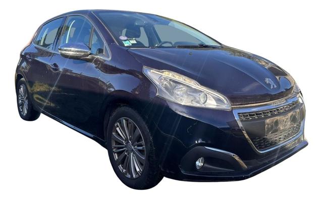 Peugeot 208 1� serie PureTech 82 5 porte Allure - foto 2 di 4