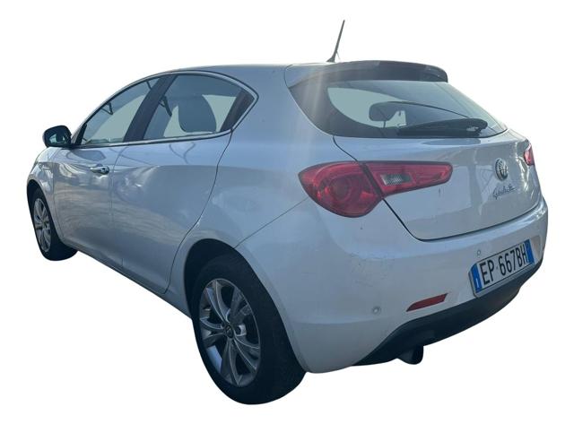 Alfa Romeo Giulietta 1.4 Turbo 120 CV GPL Distinctive - foto 2 di 4