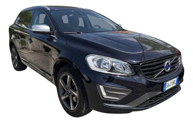 Volvo XC60 D4 AWD Geartronic R-design Momentum - foto 3 di 4