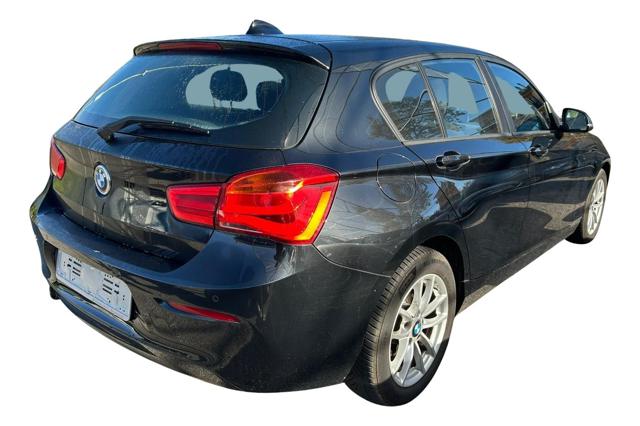 BMW 118 d 5p. Advantage Automatica Navi Led - foto 3 di 4