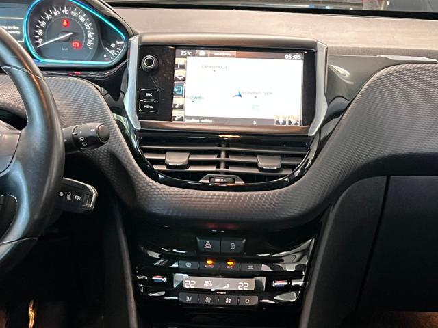 Peugeot 2008 1° serie PureTech Turbo 110 S&S Allure, del 2016, 111.476 km, in vendita a Eraclea (VE)