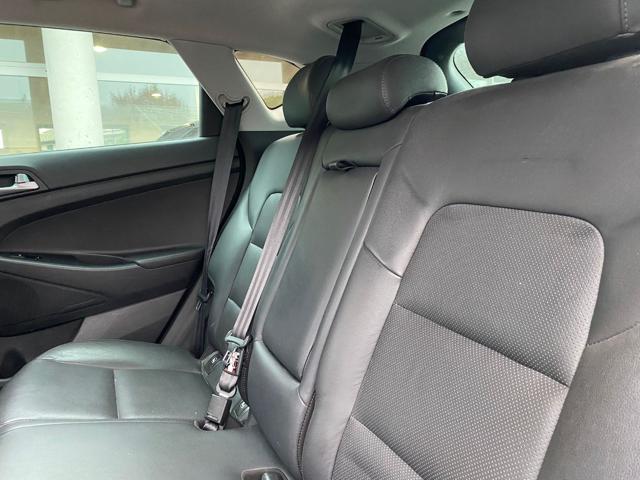 Hyundai TUCSON 1.7 CRDi XPossible Tetto Navi Pelle, del 2016, 210.544 km, in vendita a Eraclea (VE)