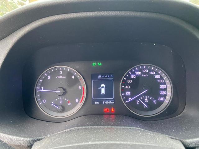Hyundai TUCSON 1.7 CRDi XPossible Tetto Navi Pelle, del 2016, 210.544 km, in vendita a Eraclea (VE)