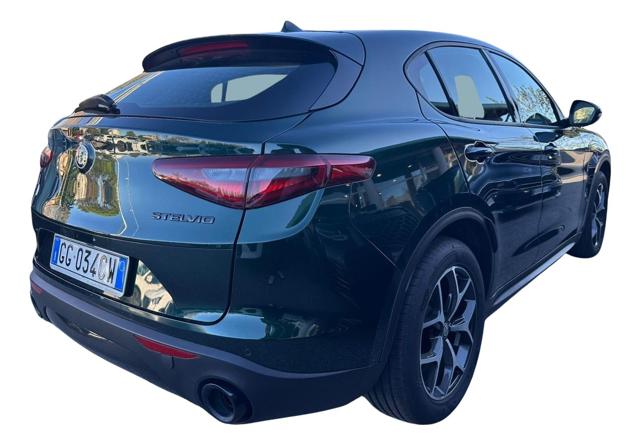 Alfa Romeo Stelvio 2.0 Turbo 200 CV AT8 Q4 Sprint - foto 2 di 4