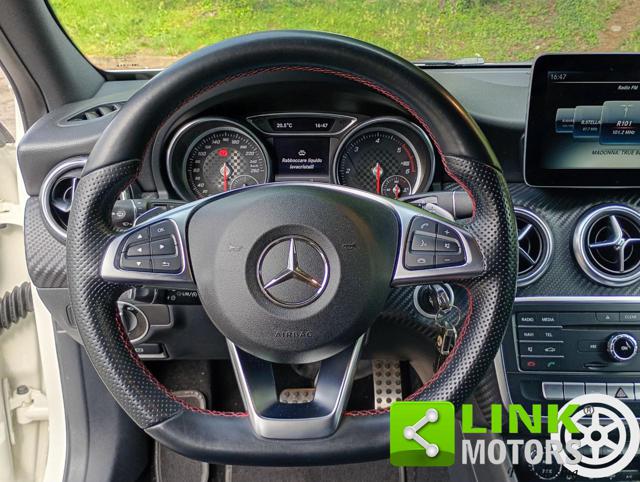 Mercedes-Benz A 220 d Automatic Premium AMG, del 2017, 143.000 km, in vendita a Cermenate (CO)