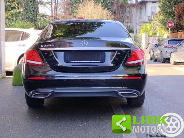 Mercedes-Benz E 220 d Auto Sport usato a CERMENATE