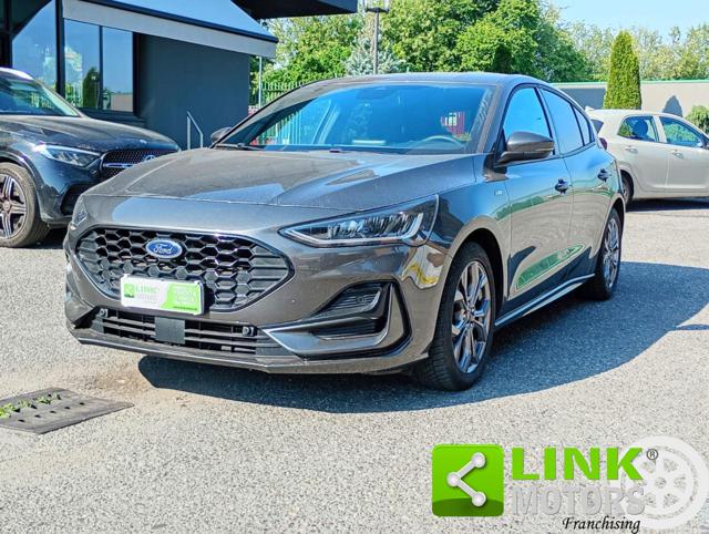 Ford Focus 1.0 EcoBoost Hybrid 125 CV 5p. ST-Line Style usato a CERMENATE