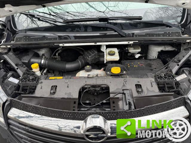 Opel Vivaro 27 1.6 CDTI 115CV PC-TN Furgone Essentia, del 2016, 70.000 km, in vendita a Cermenate (CO)