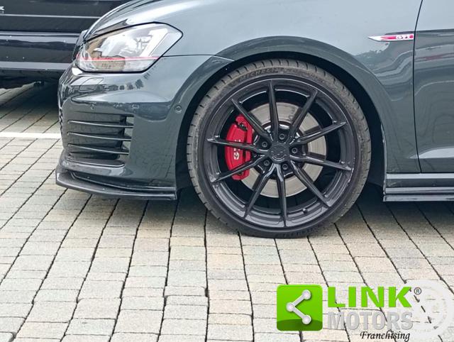 Volkswagen Golf GTI 2.0 TSI DSG 5p. BlueMotion Technology - foto 3 di 4