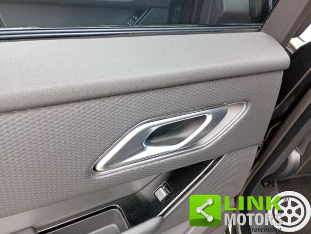 Land Rover Range Rover Velar 2.0 Si4 250 CV R-Dynamic S - foto 3 di 4