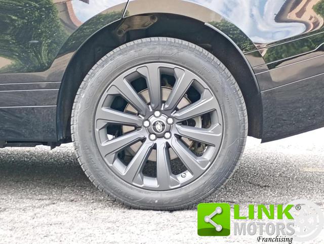 Land Rover Range Rover Velar 2.0 Si4 250 CV R-Dynamic S - foto 4 di 4