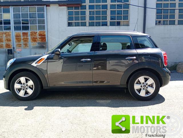 MINI Countryman Mini Cooper D Business Countryman - foto 2 di 4