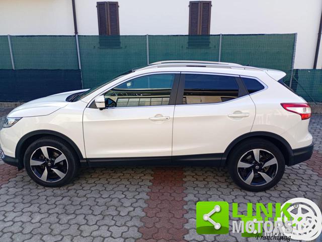 Nissan Qashqai 1.2 DIG-T N-Vision 115 CV - foto 3 di 30