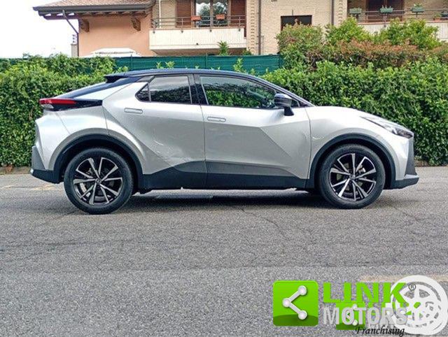 Toyota C-HR 1.8 hev Trend fwd e-cvt - foto 2 di 32