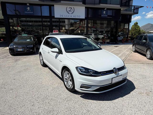 Volkswagen Golf 1.5 TGI DSG 5p. Executive BlueMotion Technology usato a SCURCOLA MARSICANA