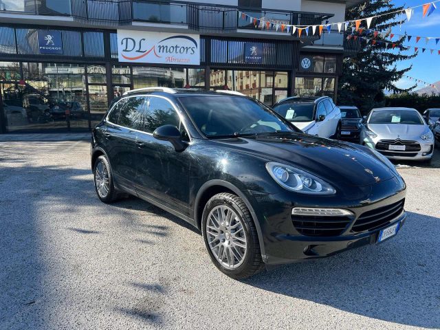 Porsche Cayenne 3.0 Diesel CON ROTTAMAZIONE usato a SCURCOLA MARSICANA
