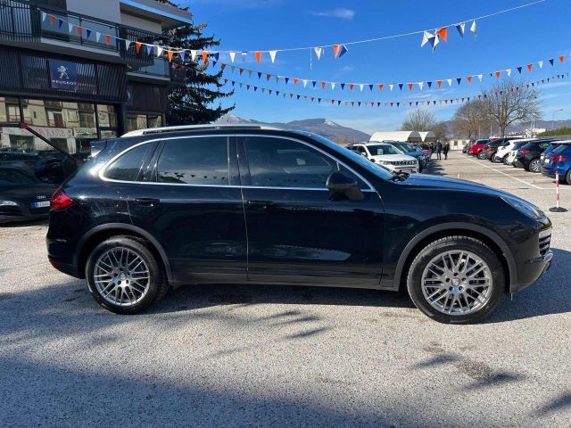 Porsche Cayenne 3.0 Diesel CON ROTTAMAZIONE - foto 4 di 4
