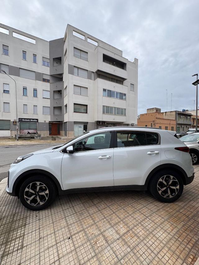 Kia Sportage 1.6 CRDI 115 CV 2WD Style - foto 2 di 4