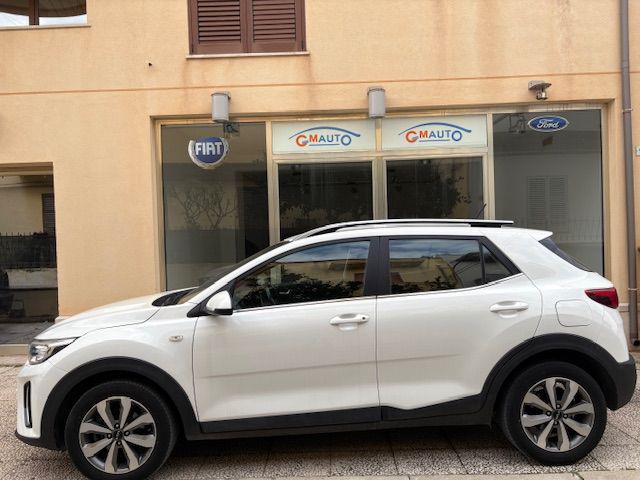 Kia Stonic 1.2 DPI Style - foto 4 di 10